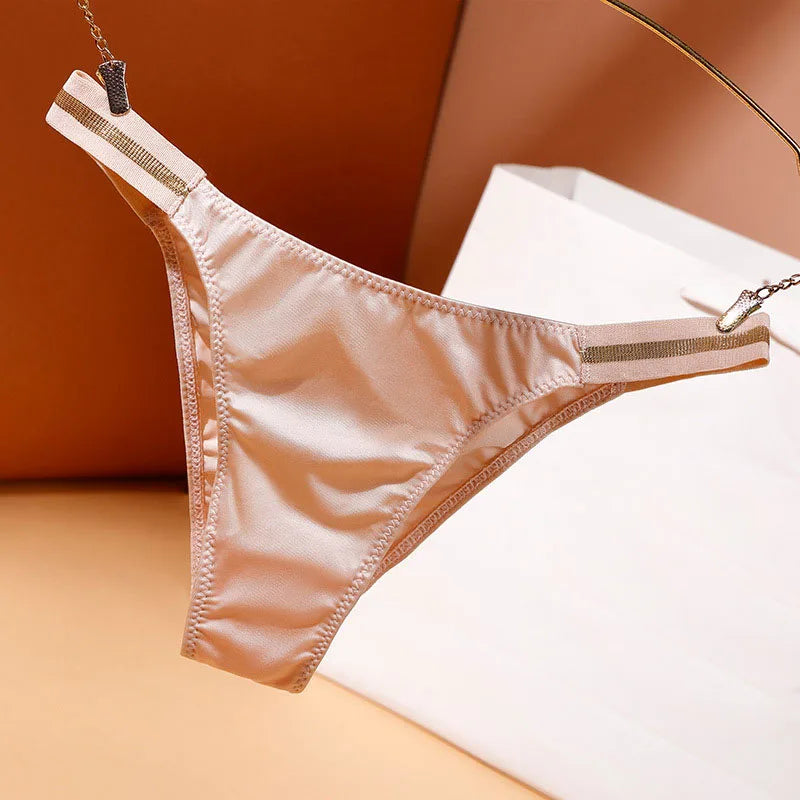 Calcinha feminina fio dental de seda